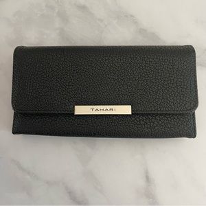 NWOT Large Black TAHARI Wallet Vegan Leather Silver Hardware